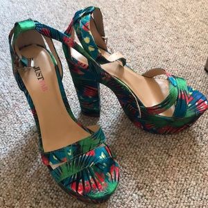 Sale!! Platform shoes